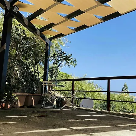 Apartment La Luce Del Faro Cefalu