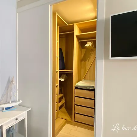 La Luce Del Faro Apartment