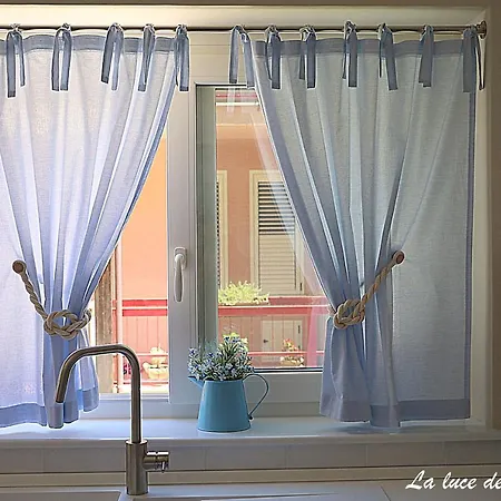 아파트 La Luce Del Faro