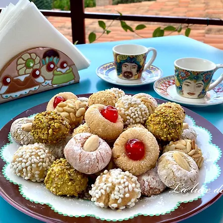 La Luce Del Faro * Cefalù