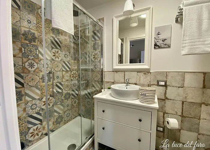 La Luce Del Faro * Cefalù